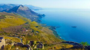 Basilicata coast to coast: itinerario in moto o in auto